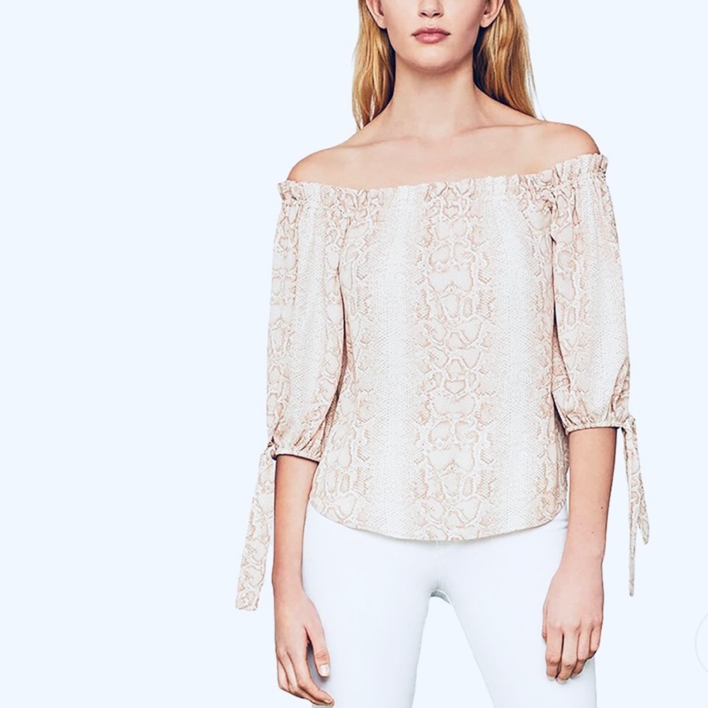 BCBG MAX AZRIA SNAKESKIN TOP